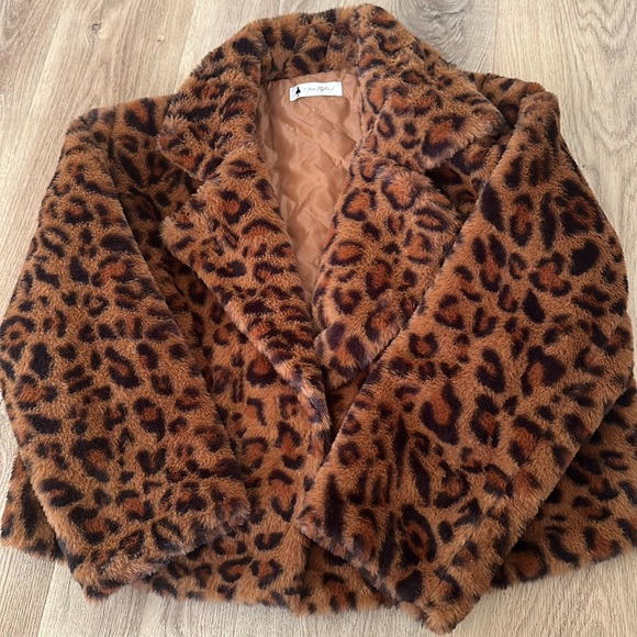 Leopard print cropped coat - Picture 4 of 4